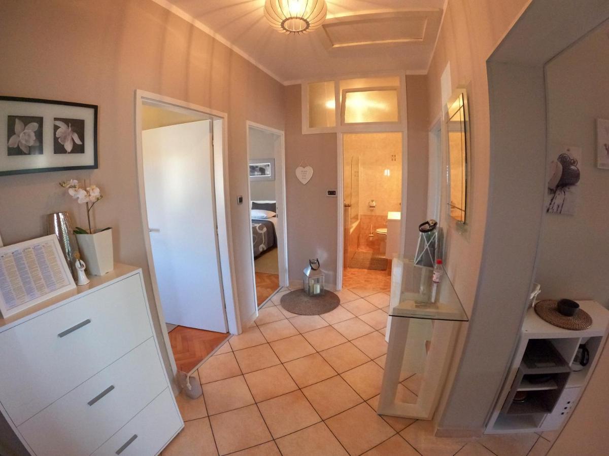 Apartmani Violic Punat Esterno foto