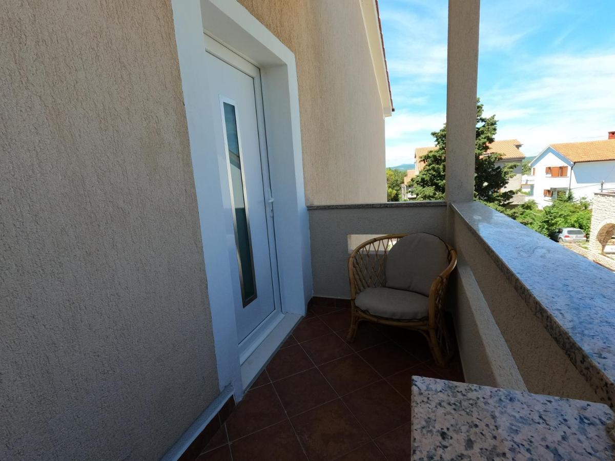 Apartmani Violic Punat Esterno foto