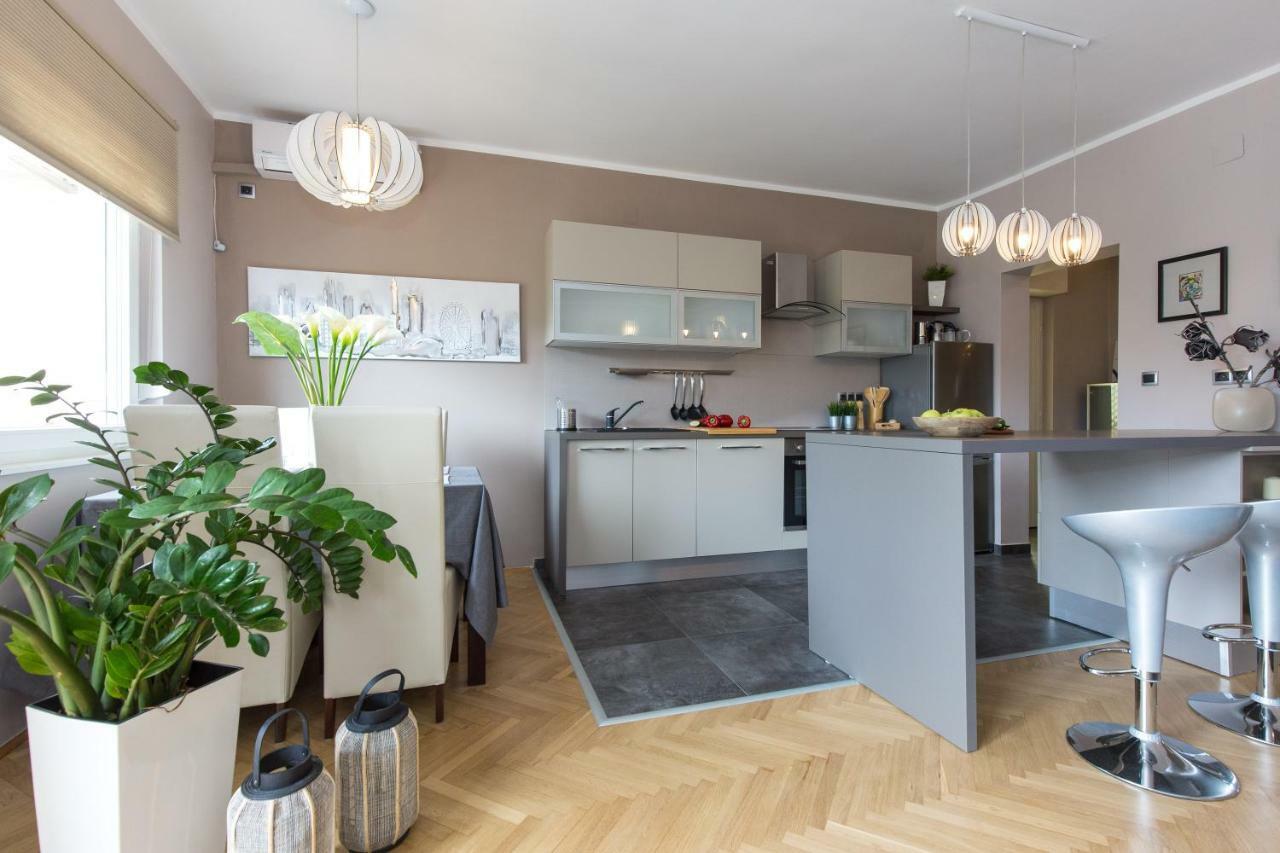 Apartmani Violic Punat Esterno foto